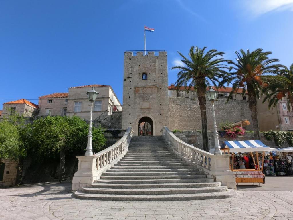 Marilu * Korcula Town