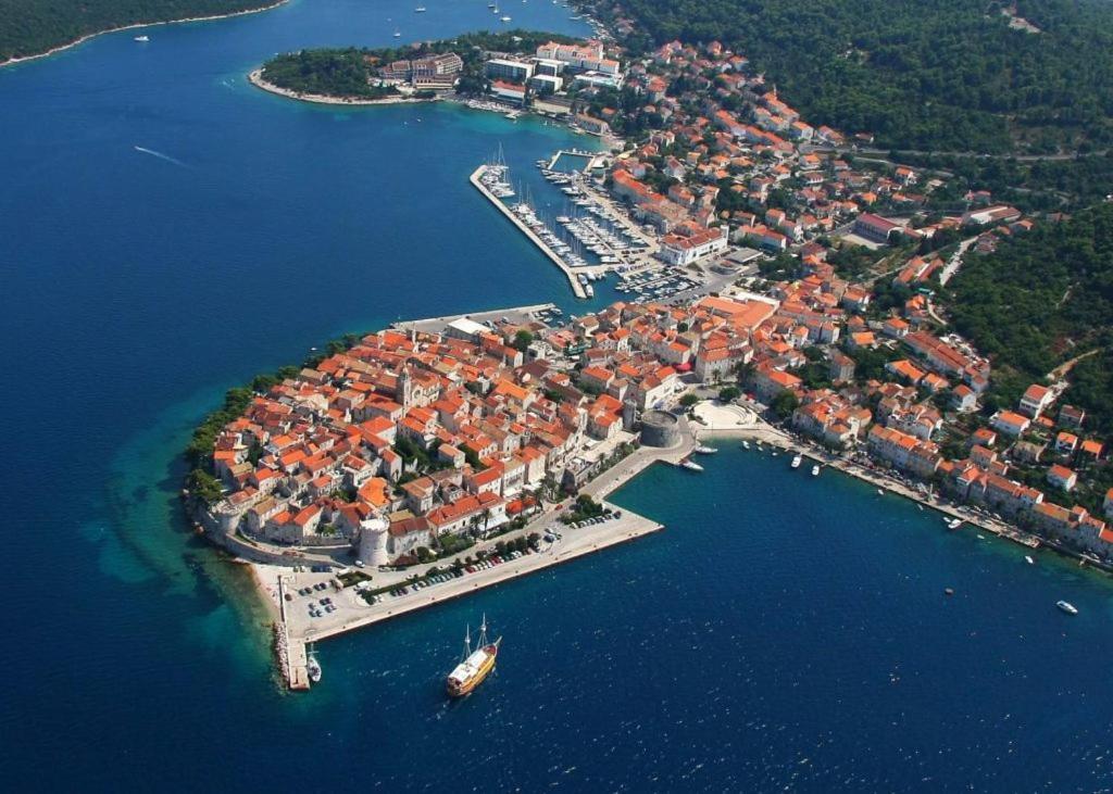 Marilu Korcula Town